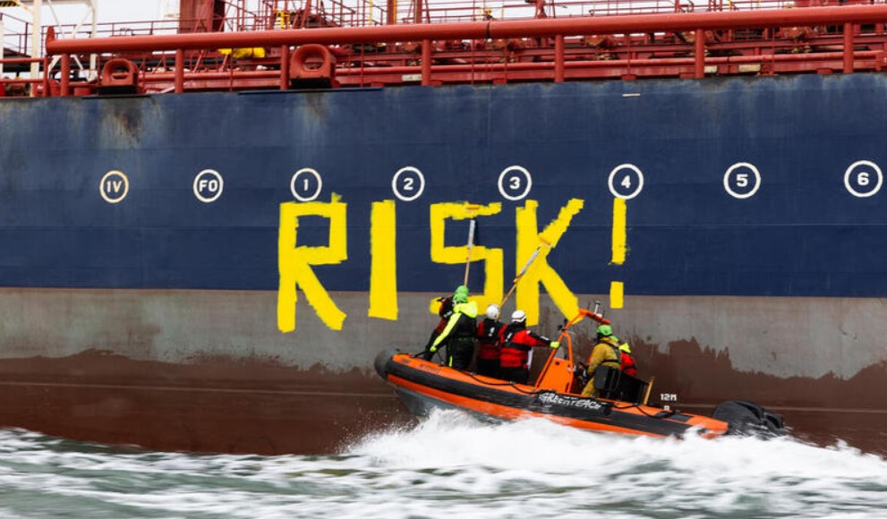 Image accompanying US moves to legitimise shadow tanker fleet